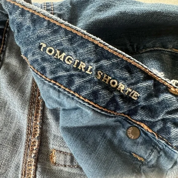 American Eagle shorts - Picture 3 of 5